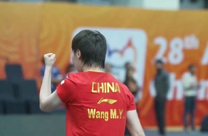 有王曼昱和, src 有王曼昱和, src